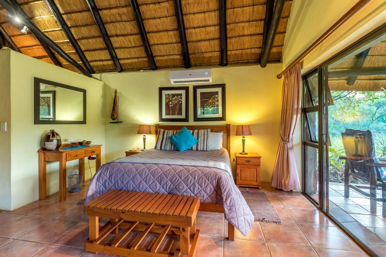 Iketla Lodge Ohrigstad Bagian luar foto