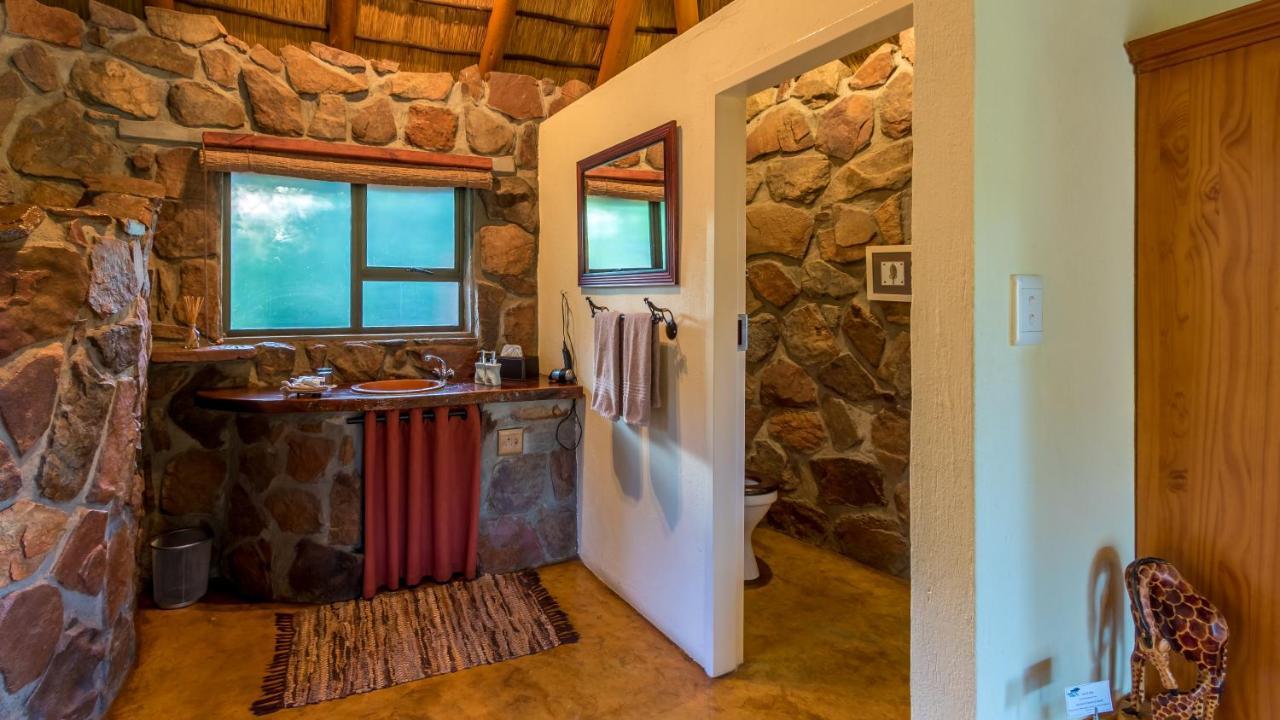 Iketla Lodge Ohrigstad Bagian luar foto
